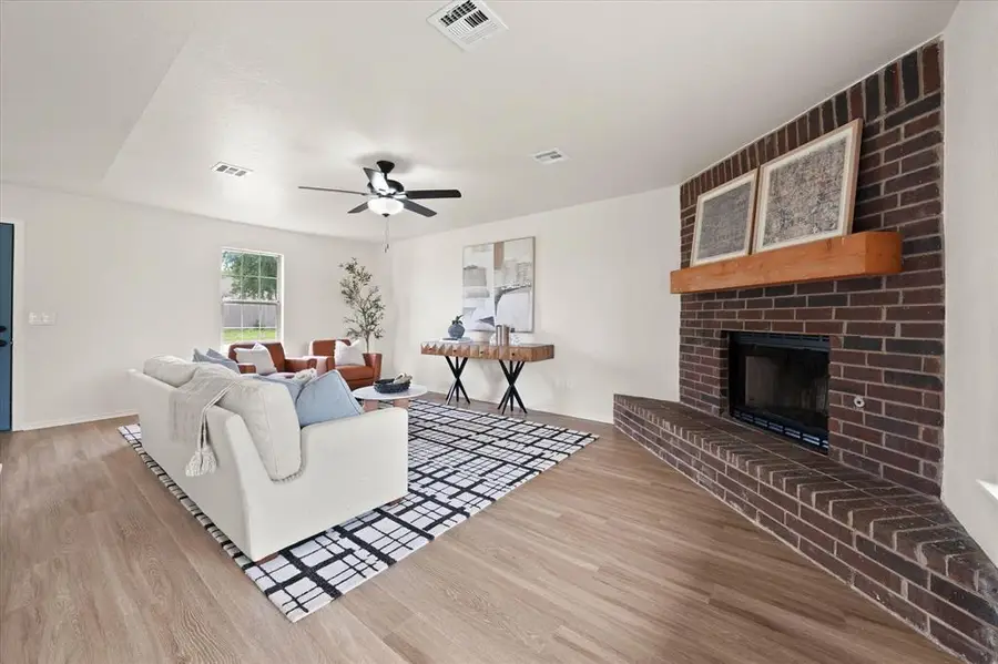605 NE 18th Street, Moore, OK 73160 - #3