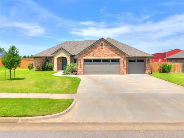 9517 Morgan Crossing Drive, Yukon, OK 73099