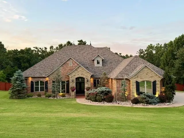 4160 Newburg Drive, Choctaw, OK 73020 - #3