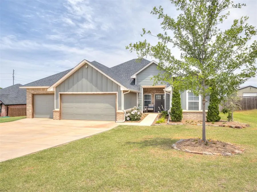 1300 Maverick Pass, Piedmont, OK 73078 - #2