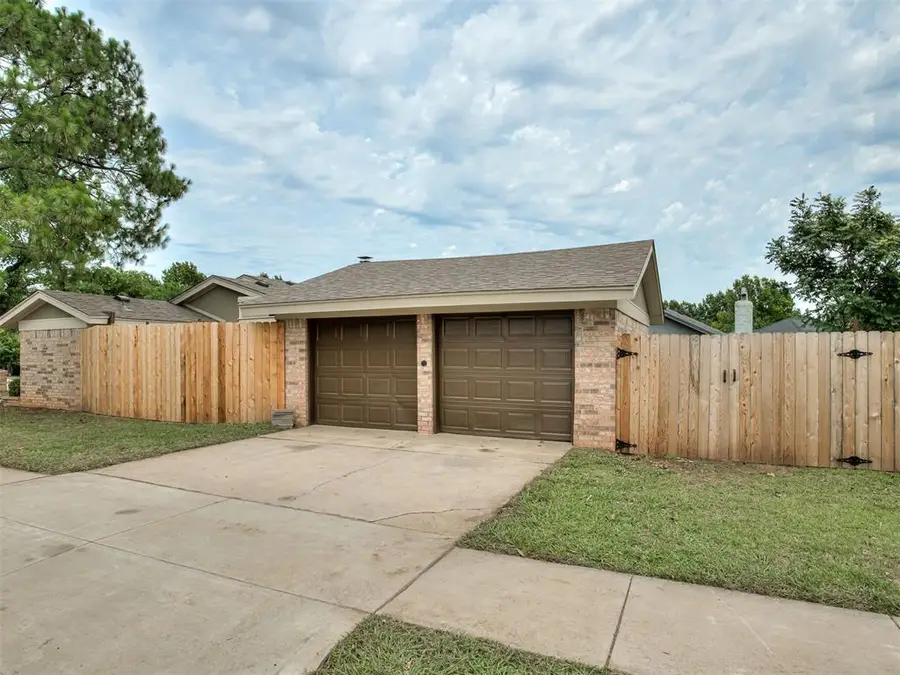 2236 NW 113th Place, Oklahoma City, OK 73120 - #3