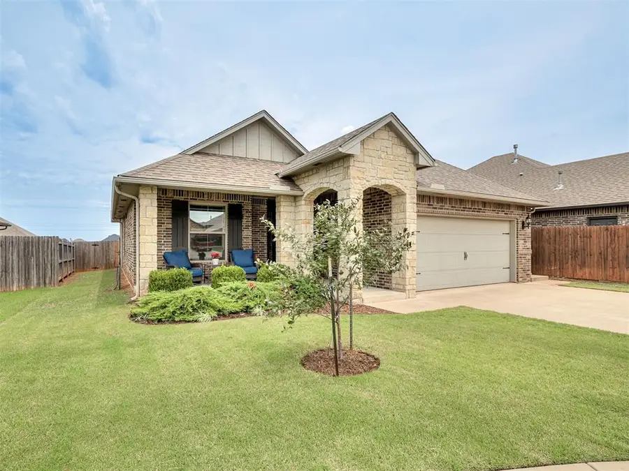 905 NW 190th Street, Edmond, OK 73012 - #3