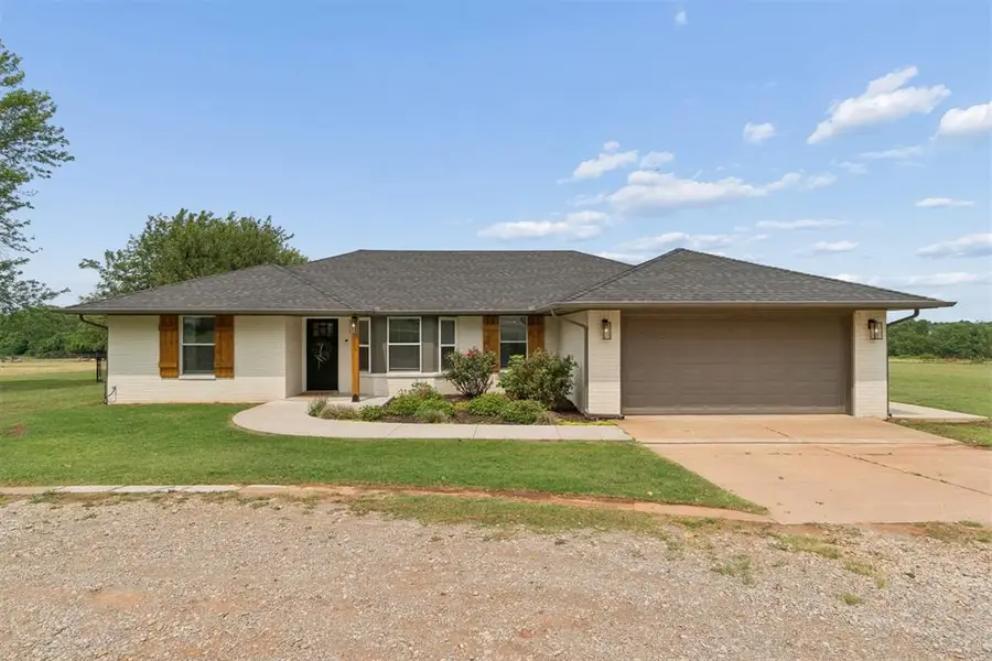 301 Bonanza Lane, Tuttle, OK 73089 - #2