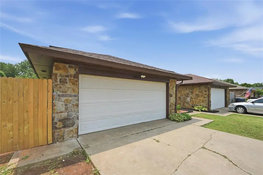 10124 Birkenhead Court #10124-26, Yukon, OK 73099 - #2