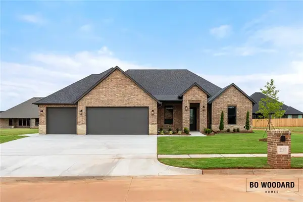 2217 W Cole Drive, Mustang, OK 73064