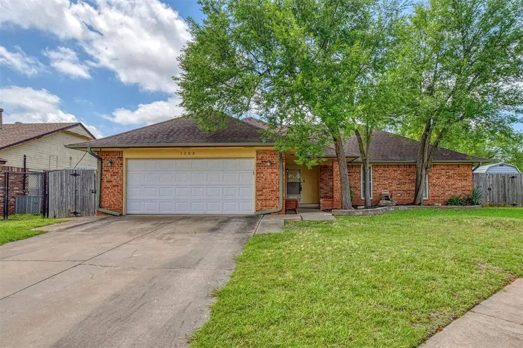 1308 SE 3rd Street, Moore, OK 73160 - #1