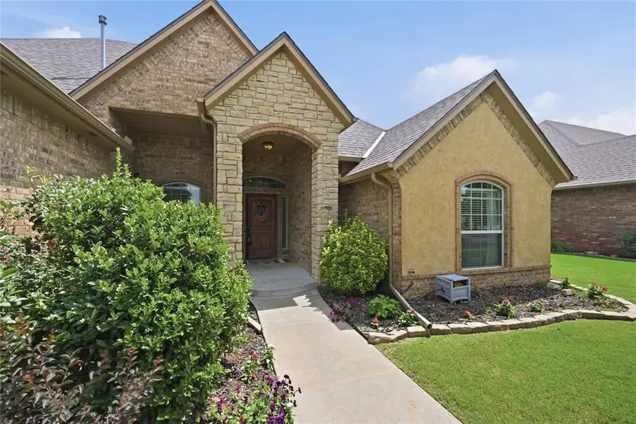 10812 NW 34th Street, Yukon, OK 73099 - #2