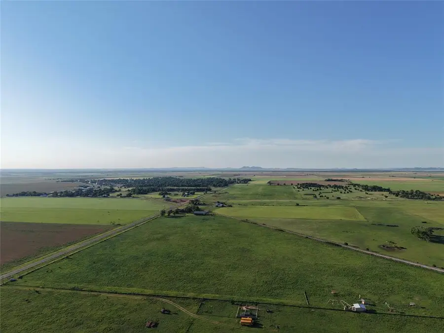 17416 N State Highway 5 Highway, Tipton, OK 73570 - #3