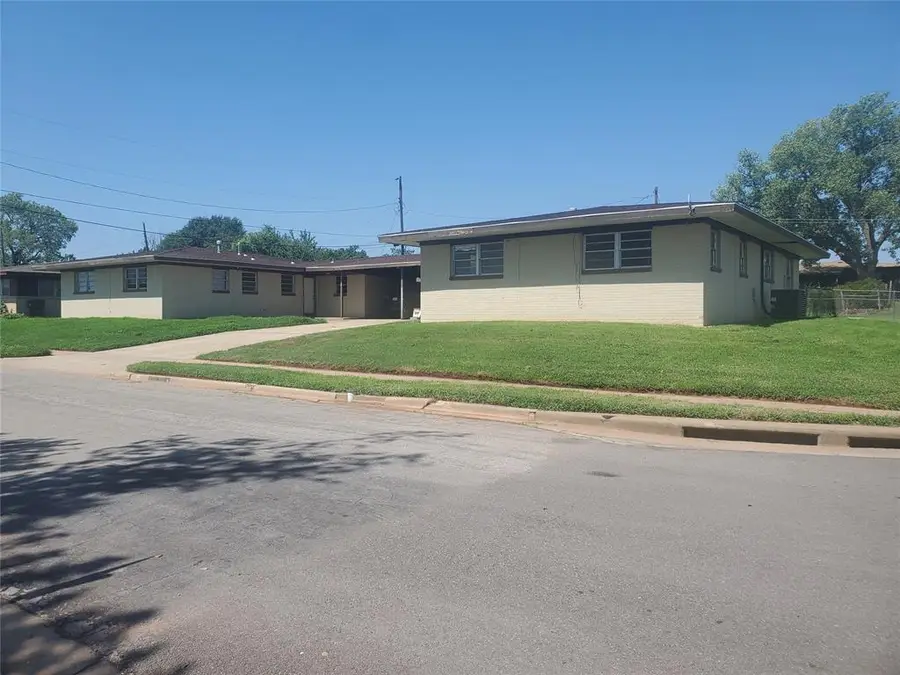 211 Mohawk Trail #A & B, Foss, OK 73647 - #2
