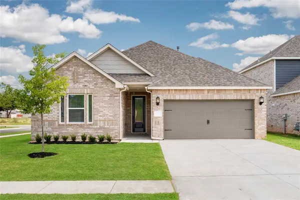 12017 SW 30 Street, Yukon, OK 73099
