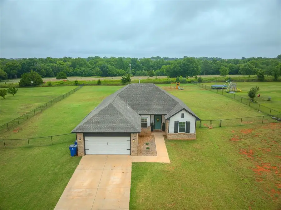 14750 Meadow Ridge Lane, Edmond, OK 73025 - #2