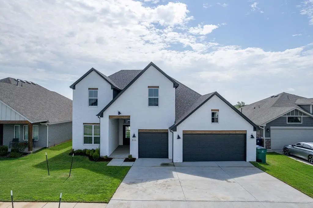800 Firefork Avenue, Yukon, OK 73099 - #1