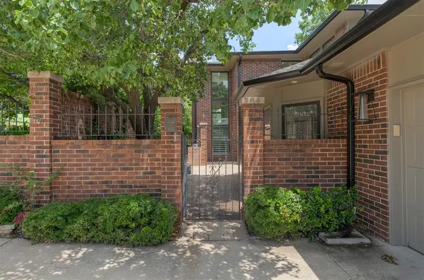 6206 Waterford Boulevard #65, Oklahoma City, OK 73118