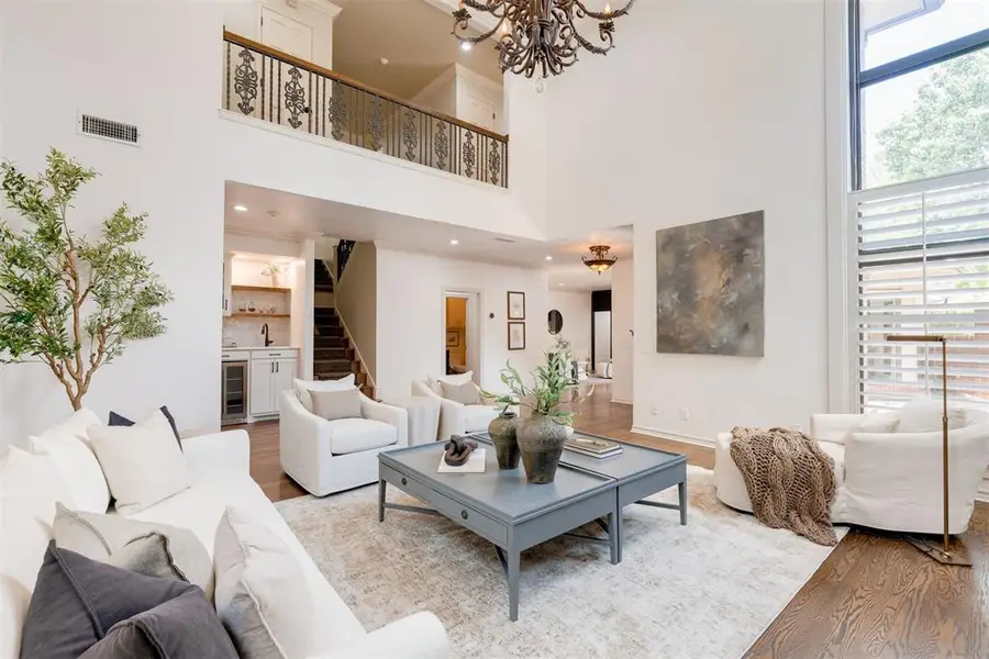6206 Waterford Boulevard #65, Oklahoma City, OK 73118 - #2