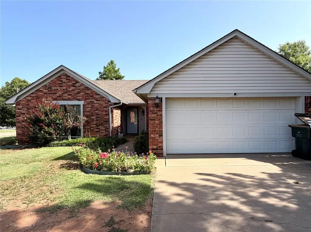 2914 Lacey Drive, Chickasha, OK 73018 - #1