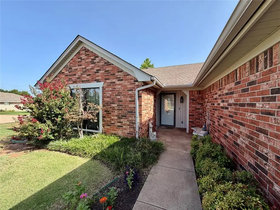 2914 Lacey Drive, Chickasha, OK 73018 - #3
