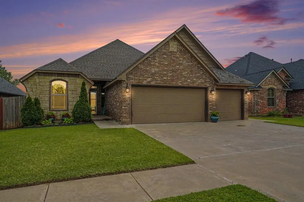 11920 SW 18th Street, Yukon, OK 73099 - #1