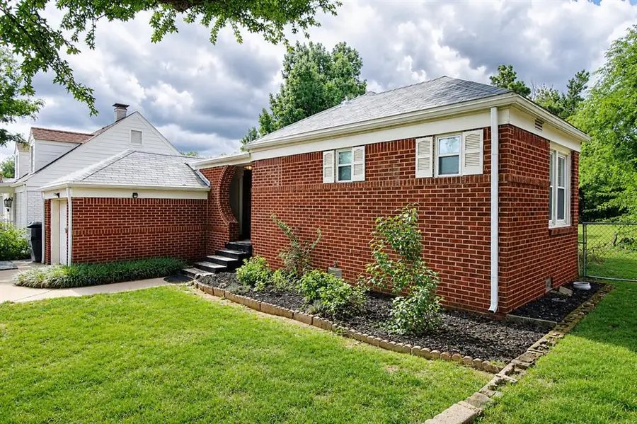 2404 Cashion Place, Oklahoma City, OK 73112 - #3
