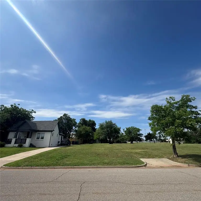 1724 NW 29th Street, Oklahoma City, OK 73106 - #1