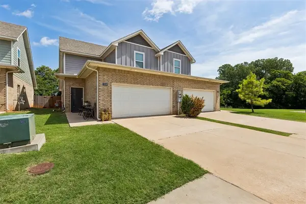 2109 Camino Del Plaza Lane Lane, Edmond, OK 73013