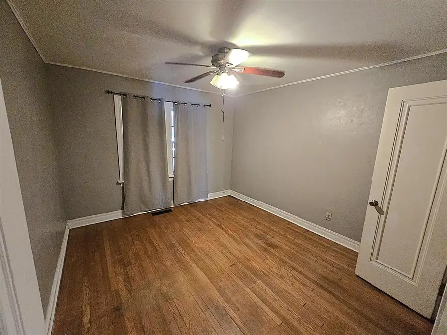 1913 NW 32nd Street, Oklahoma City, OK 73118 - #3