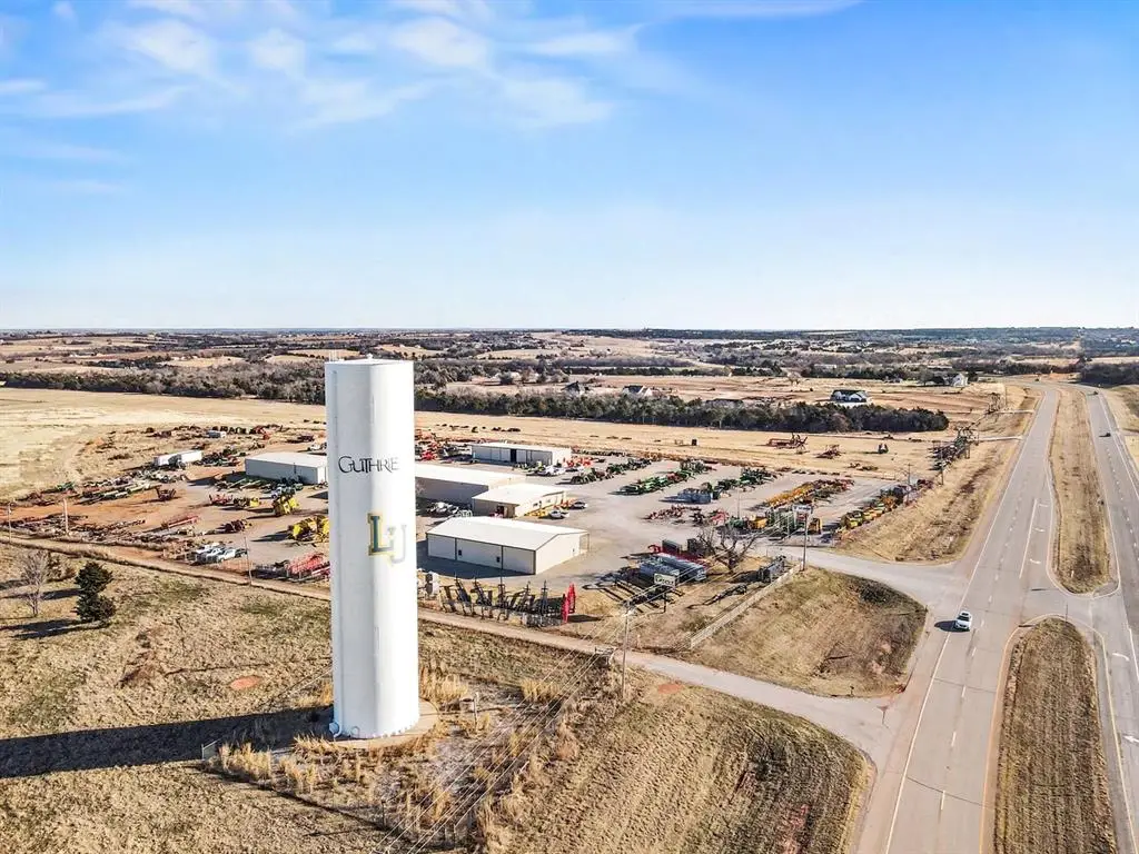 1001 Meadow Park Road, Guthrie, OK 73044 - #1