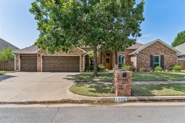 1300 NW 195th Street, Edmond, OK 73012