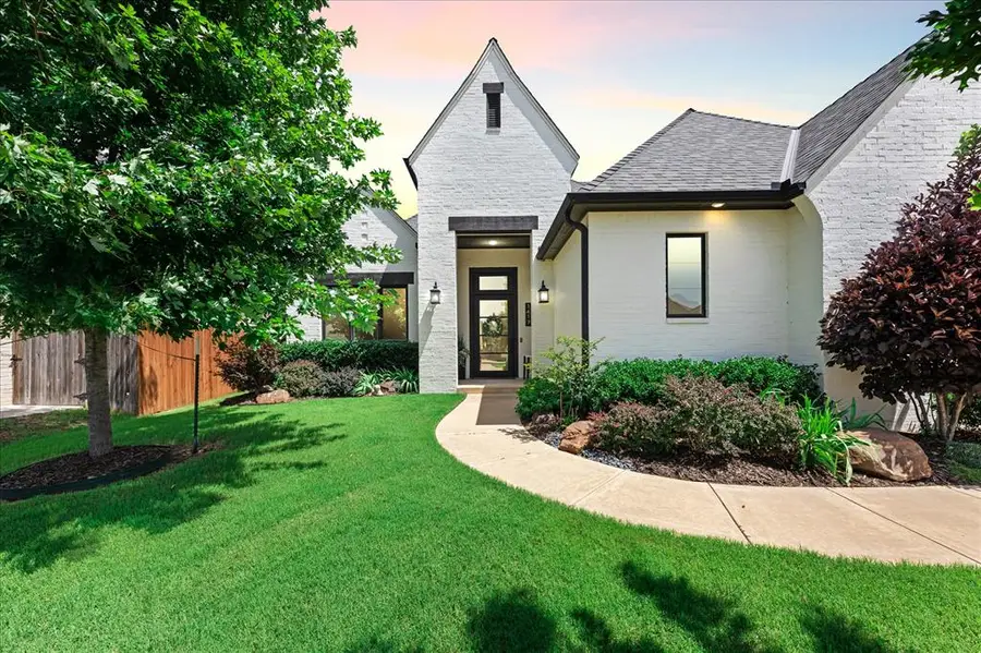 1417 Regency Bridge Circle, Edmond, OK 73034 - #3