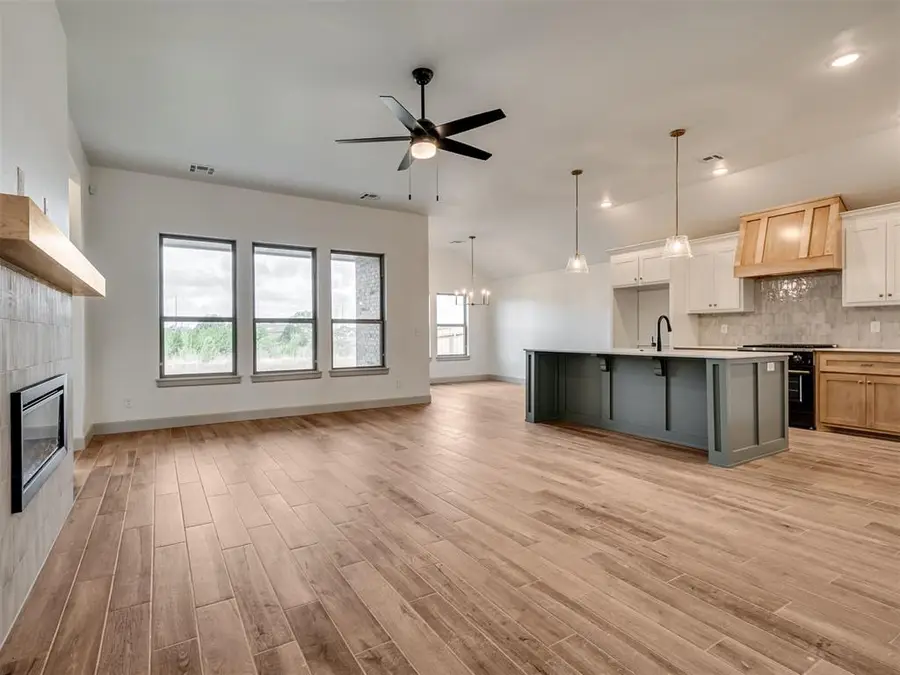 12405 Dolche Vita Drive, Yukon, OK 73099 - #3