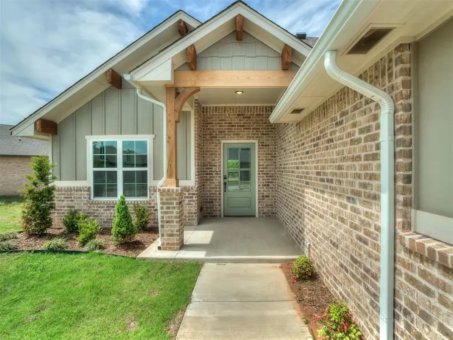 12509 Dolche Vita Drive, Yukon, OK 73099 - #2