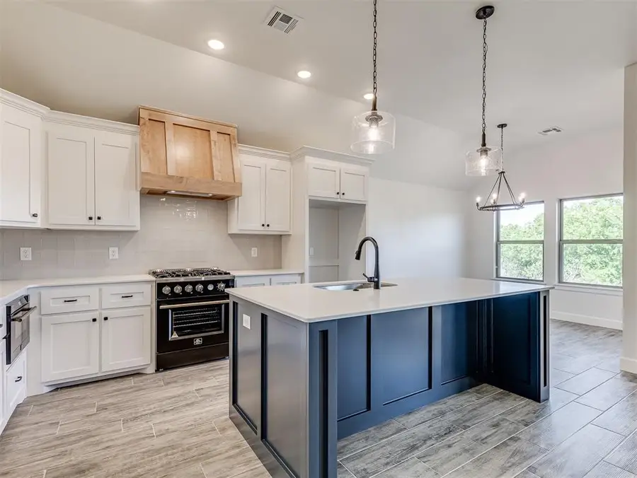 12417 Dolche Vita Drive, Yukon, OK 73099 - #3