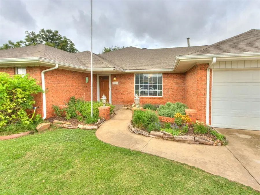 5812 NW 83rd Street, Oklahoma City, OK 73132 - #3