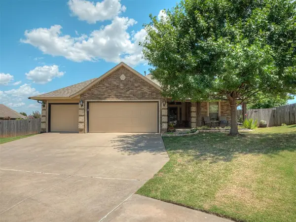 704 Tall Grass Drive, Yukon, OK 73099