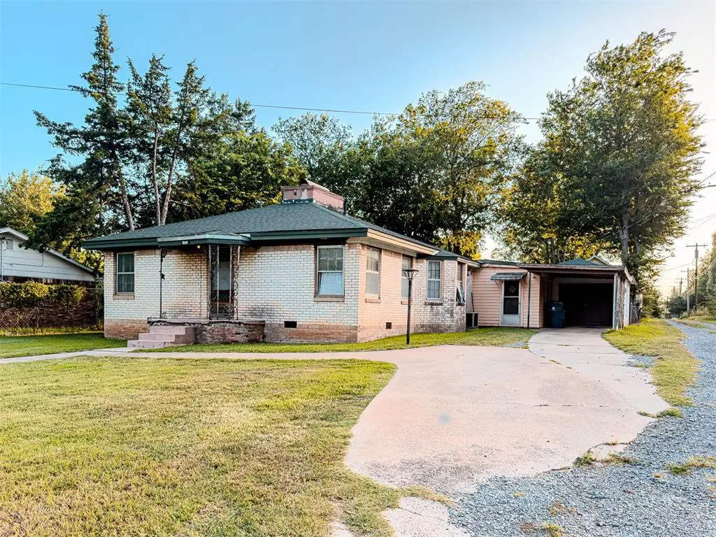 622 S 14th Street, Chickasha, OK 73018 - #1