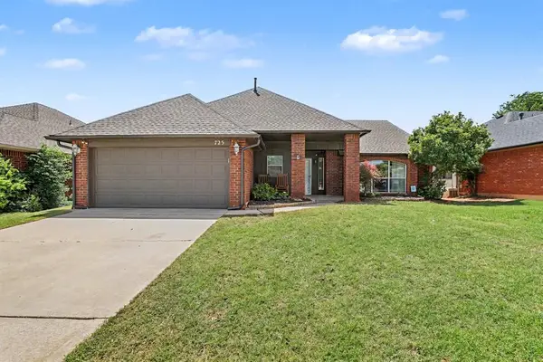 725 Westview Drive, Yukon, OK 73099