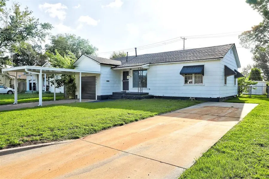 1007 Overland Court, Shawnee, OK 74801 - #3
