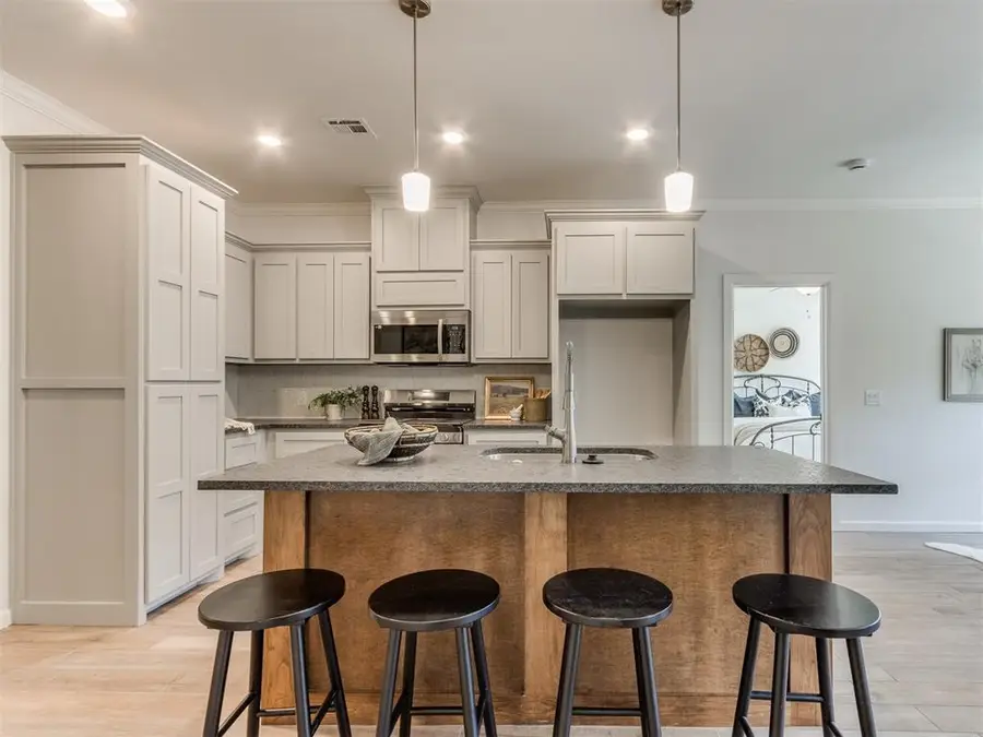 11728 SW 14th Street, Yukon, OK 73099 - #2