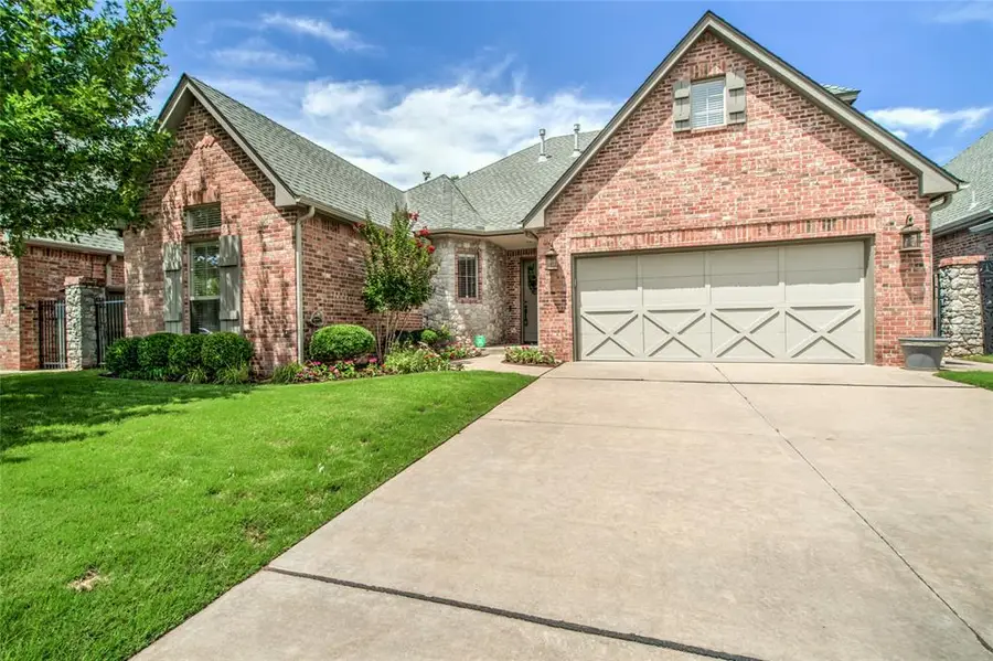 3541 Old Georgetowne Road, Edmond, OK 73013 - #2