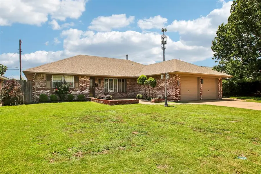 1212 SW 72nd Street, Oklahoma City, OK 73139 - #2
