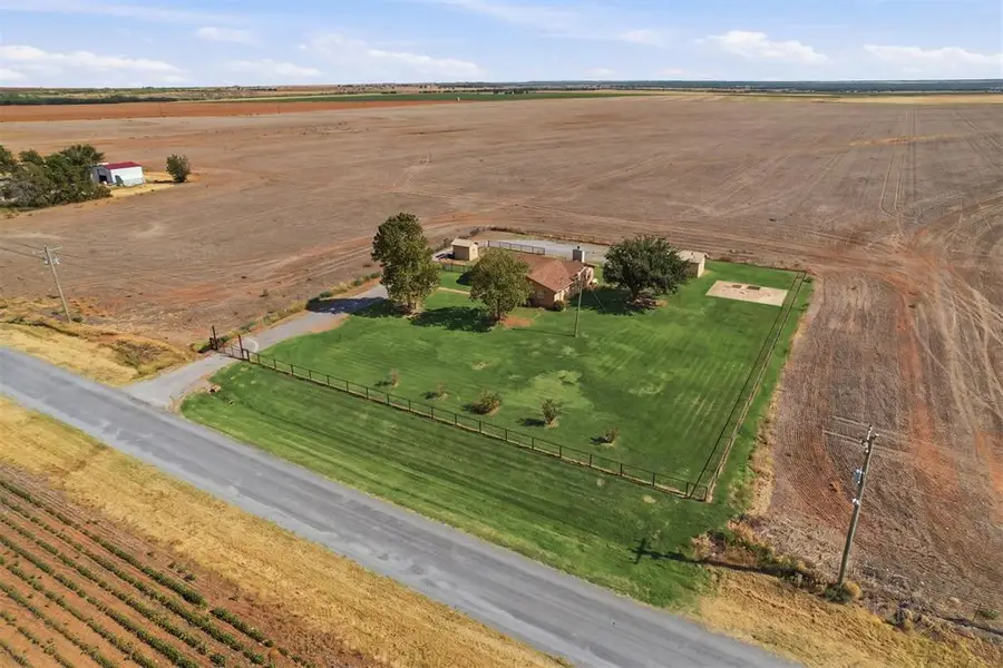 20372 E County Road 175 Road, Elmer, OK 73539 - #2