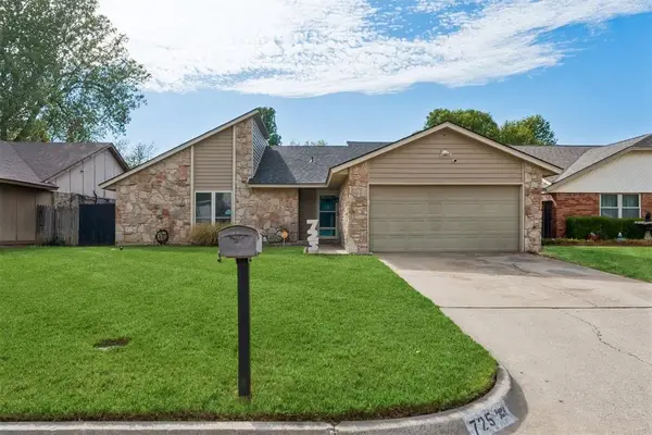 725 Westridge Court, Yukon, OK 73099