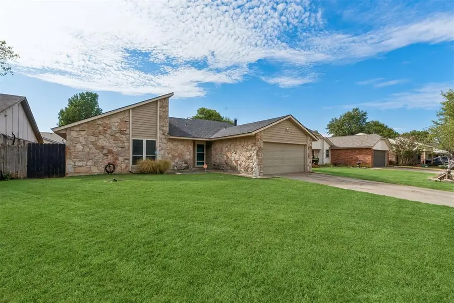 725 Westridge Court, Yukon, OK 73099 - #2