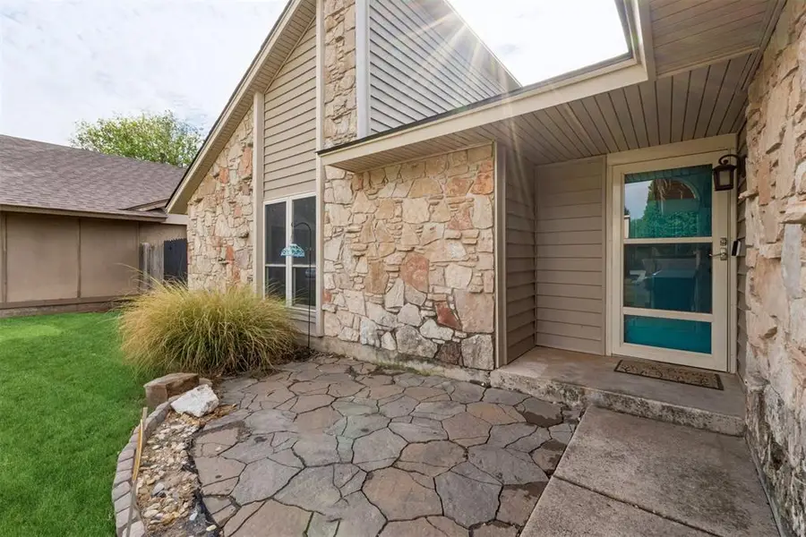 725 Westridge Court, Yukon, OK 73099 - #3