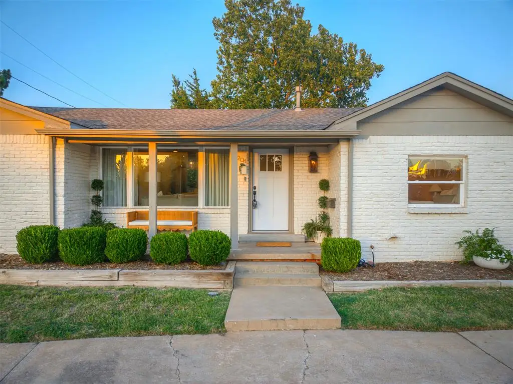 6204 N Ross Avenue, Oklahoma City, OK 73112 - #1