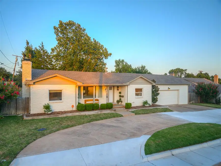 6204 N Ross Avenue, Oklahoma City, OK 73112 - #2