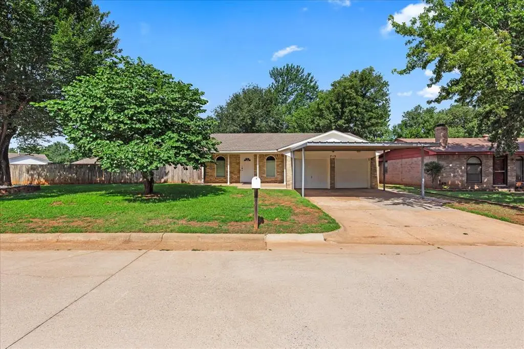 713 S Glen Lane, Mustang, OK 73064 - #1