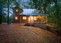 560 Southern Hills Circle, Broken Bow, OK 74728