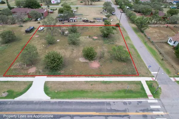 308 W 4th Street, Olustee, OK 73560