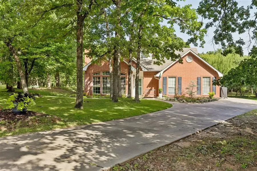 13849 Twin Ridge Road, Edmond, OK 73034 - #2