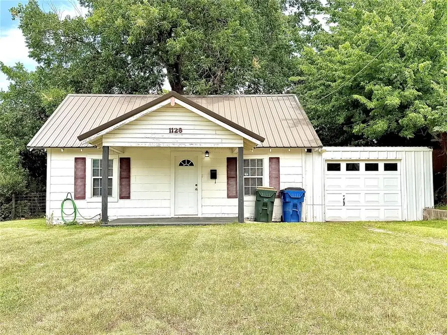 1128 W Tennessee Avenue, Chickasha, OK 73018 - #2